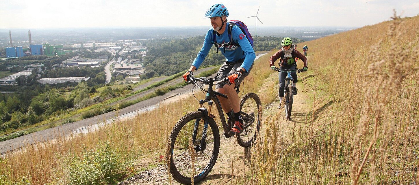 Probelauf der Mountainbike-Strecke auf der Halde Hoheward