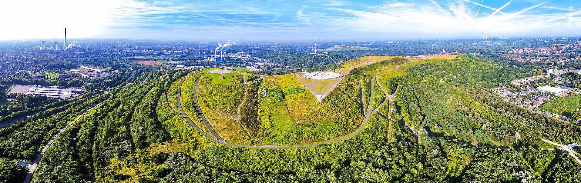 Panorama Halde Hoheward aus der Luft.