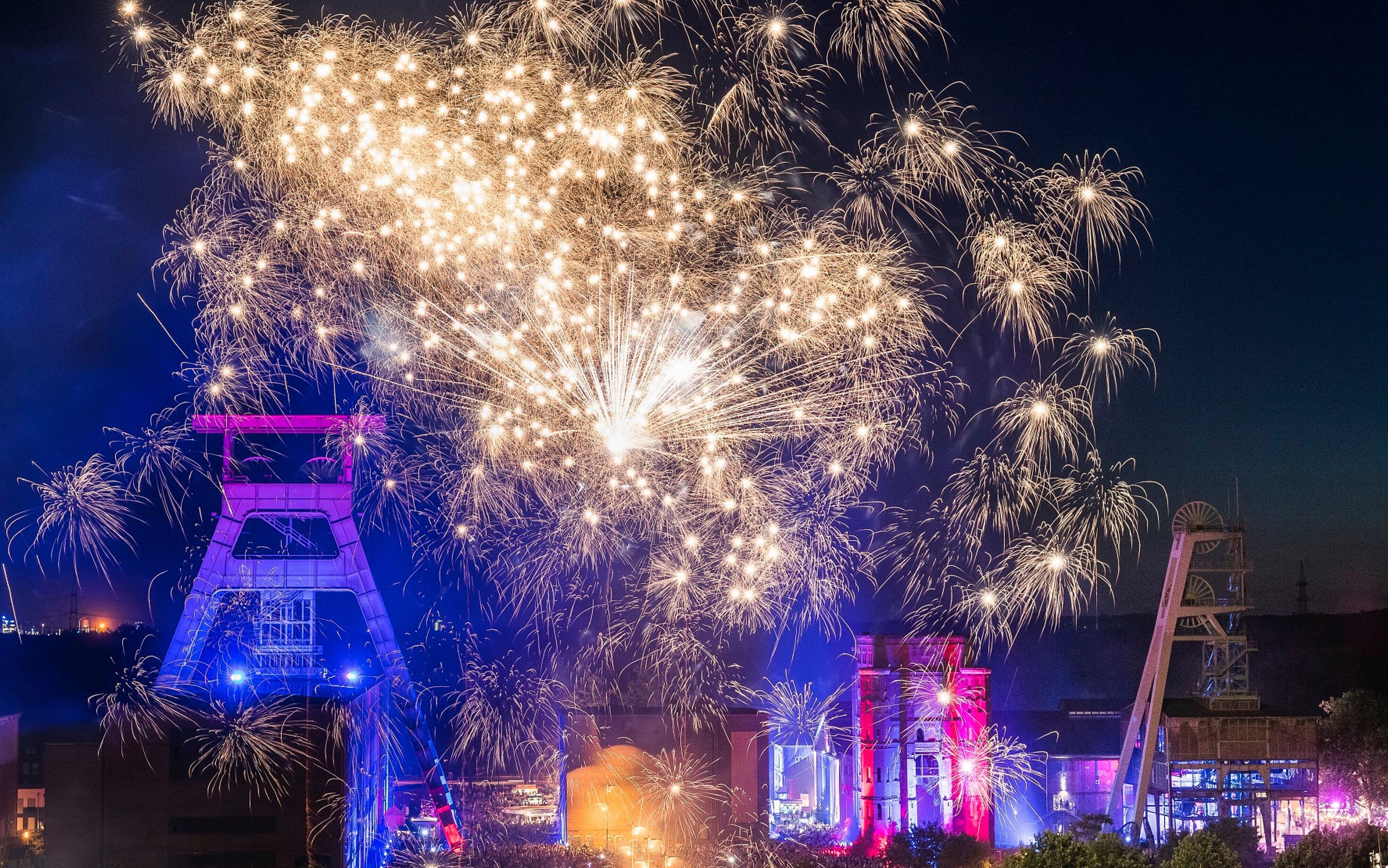 Das Feuerwerk zur ExtraSchicht auf der Zeche Ewald